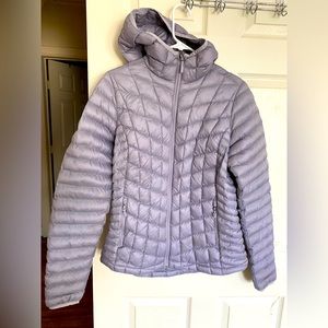 Marmot lightweight winter puffer jacket Size M
